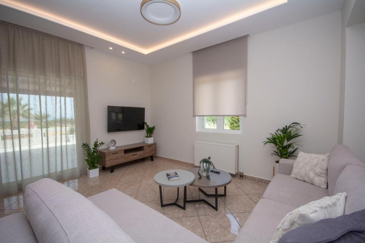 Kalliestia, Sea View Veranda And Garden Villa *